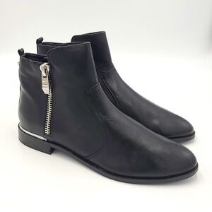 Marc Fisher side zip Ankle Bootie Womens 8.5​ no heel (or very short)